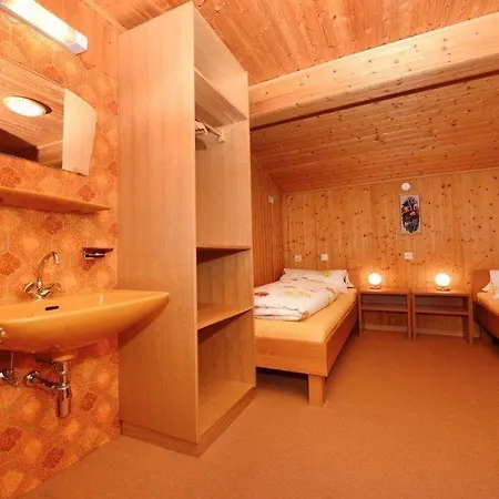 Gastehaus Tavun *