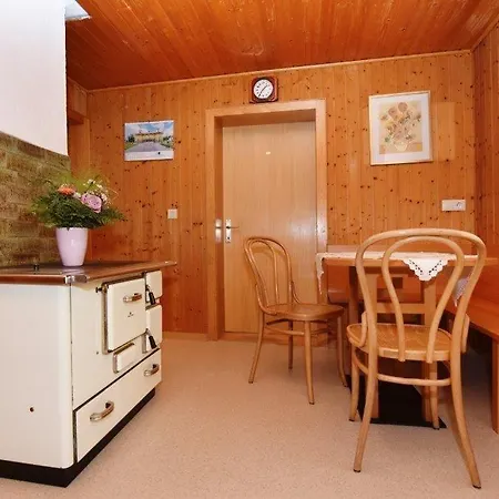 Gastehaus Tavun *